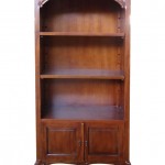 ספריית מדפים מעץ בסגנון פרובנס