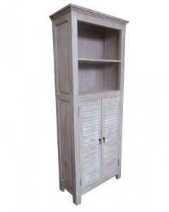 ספריה כפרית עם דלתות תריס