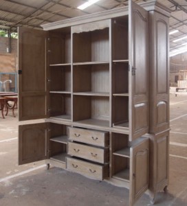 ספריה כפרית משולבת בסגנון פרובנס