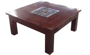 שולחן סלון מעץ מלא בשילוב זכוכית