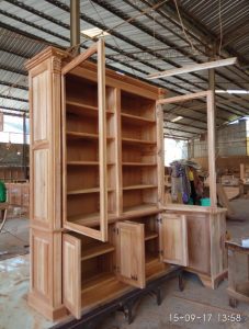 ויטרינה 2 דלתות