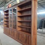 ספריה מעץ מהגוני מלא