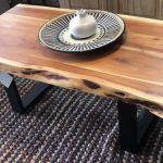 שולחן סלון מעץ מלא גולמי במידות 120-60-50 ס”מ: מחיר 1025 ש”ח במקום 2050