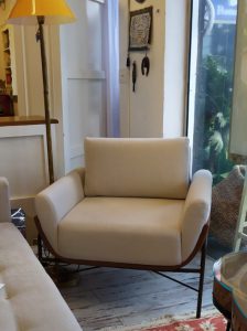 כורסא בהירה