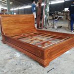 מיטה זוגית כפרית