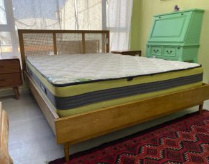 מיטה זוגית עץ מלא