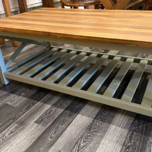 שולחן עץ לסלון