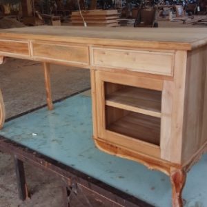 שולחן כתיבה עץ מלא