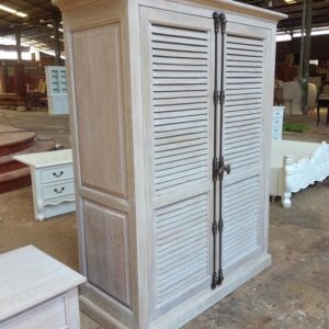 ארון בגדים כפרי מהגוני