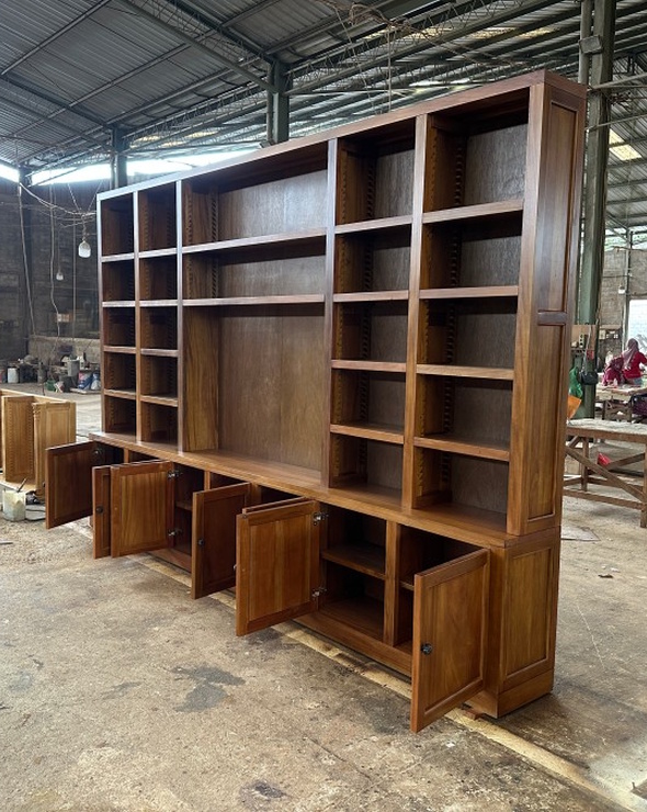  ספריה עץ מלא רחבה