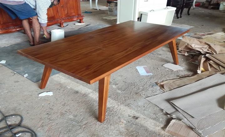  שולחן סלון מלבני