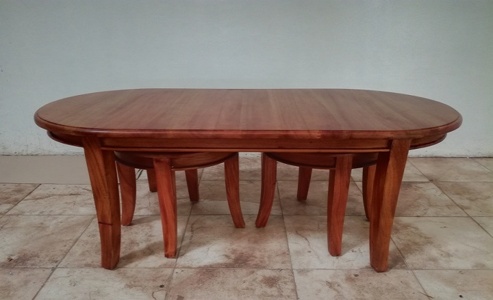  שולחן לסלון