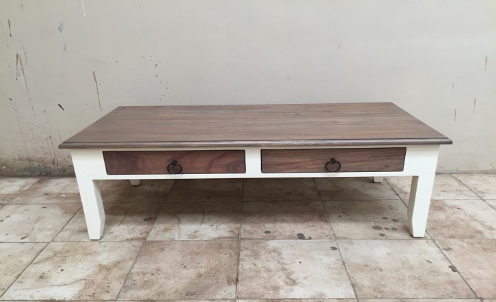  שולחן מעוצב לסלון